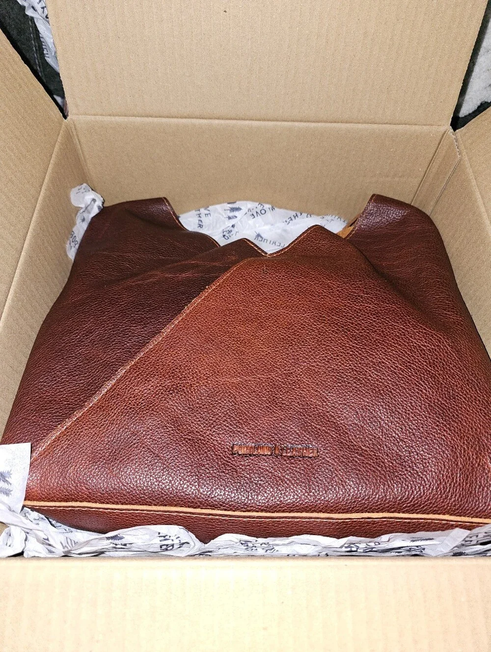 Portland Leather Goods Oversized Naomi  In Pebbled Nutmeg